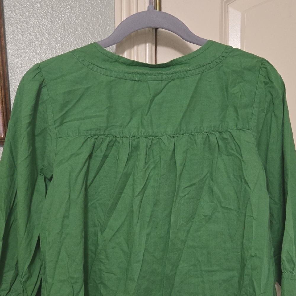 GAP Bright Green Button-Front Top - Picture 5 of 7